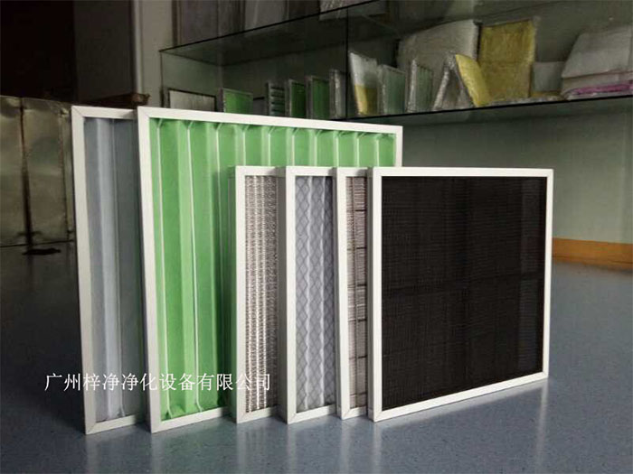 初效空氣過濾器在潔凈車間是許多高精度產(chǎn)業(yè)如半導(dǎo)體、藥品制造、生物科技等不可或缺的生產(chǎn)環(huán)境。